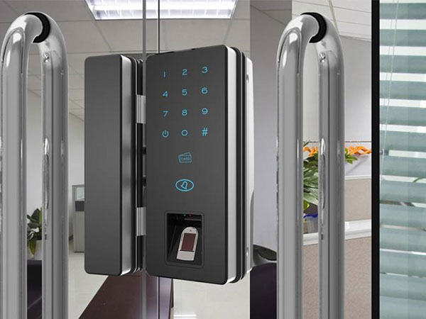 射阳24小时上门开锁公司